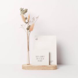 Houder voor vaasje en kaarten / By Woom